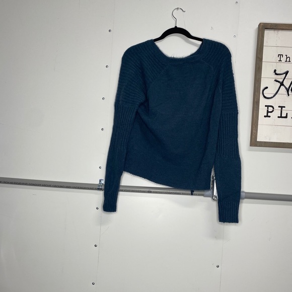 Belle Du Jour Blue Sweater - Picture 2 of 2